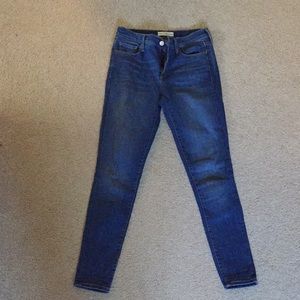 Gap sculpt true skinny jeans. Size 8